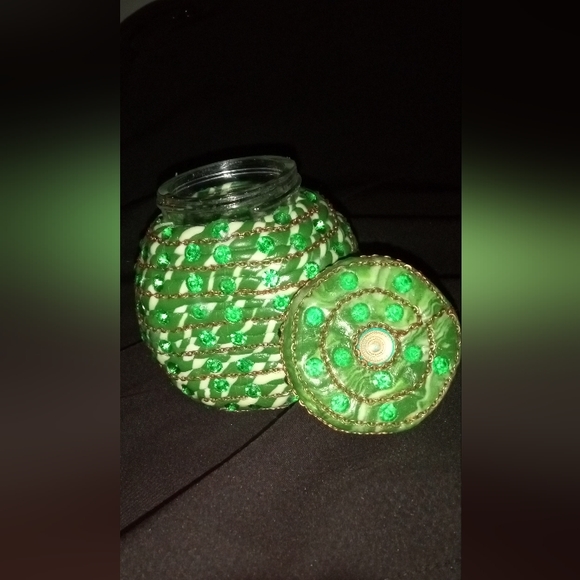 Handmade Gawdy©Jar with screw top - Picture 4 of 7